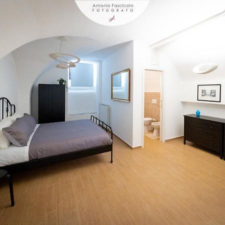 Antica Dimora Lombardi 2 Apartment Bari Exterior photo