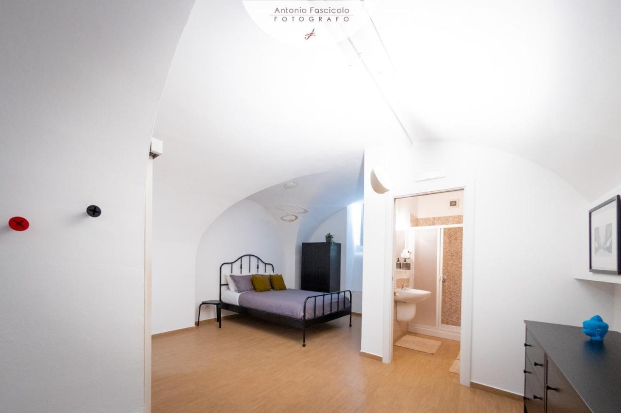 Antica Dimora Lombardi 2 Apartment Bari Exterior photo