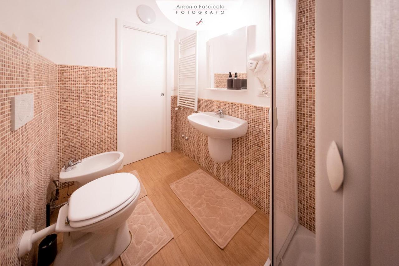 Antica Dimora Lombardi 2 Apartment Bari Exterior photo