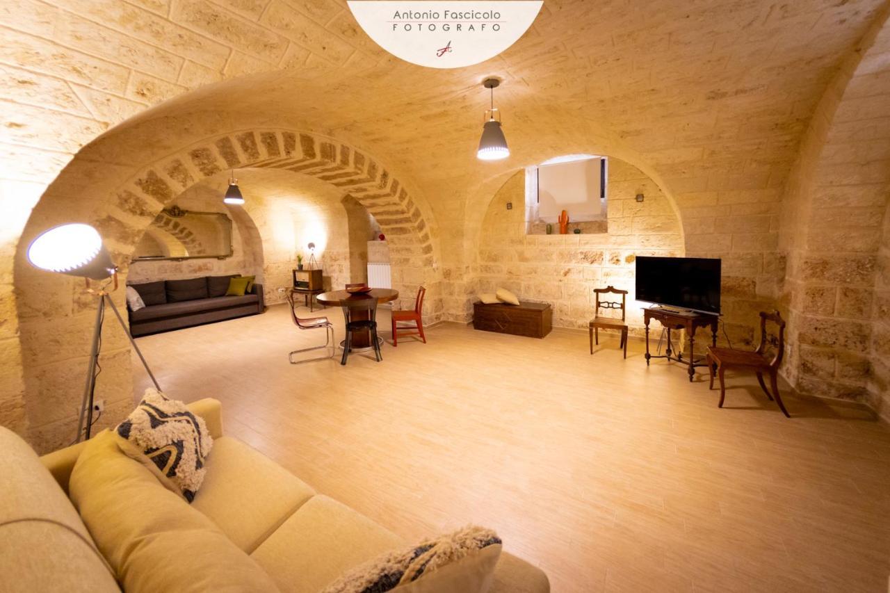 Antica Dimora Lombardi 2 Apartment Bari Exterior photo