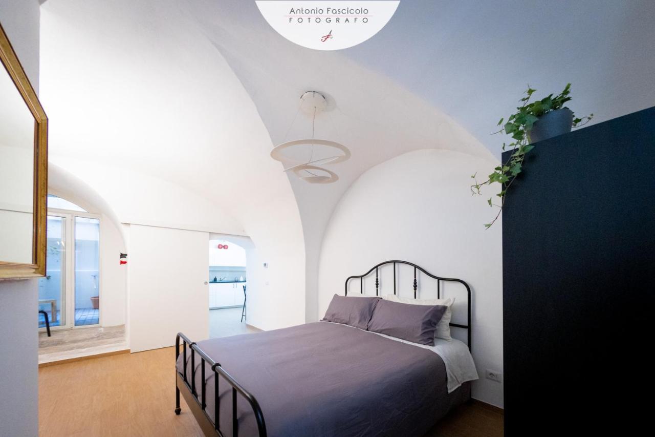 Antica Dimora Lombardi 2 Apartment Bari Exterior photo