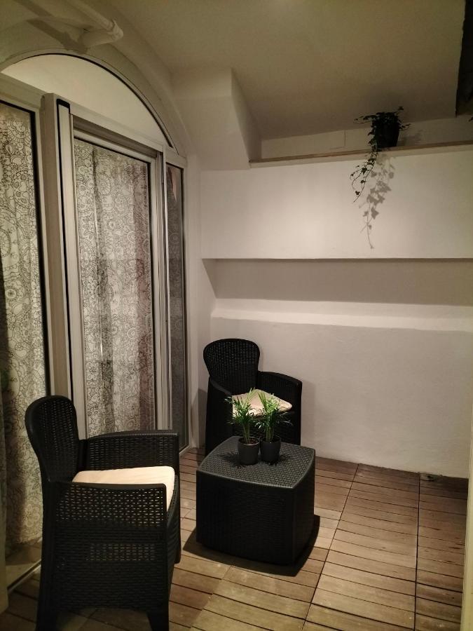 Antica Dimora Lombardi 2 Apartment Bari Exterior photo